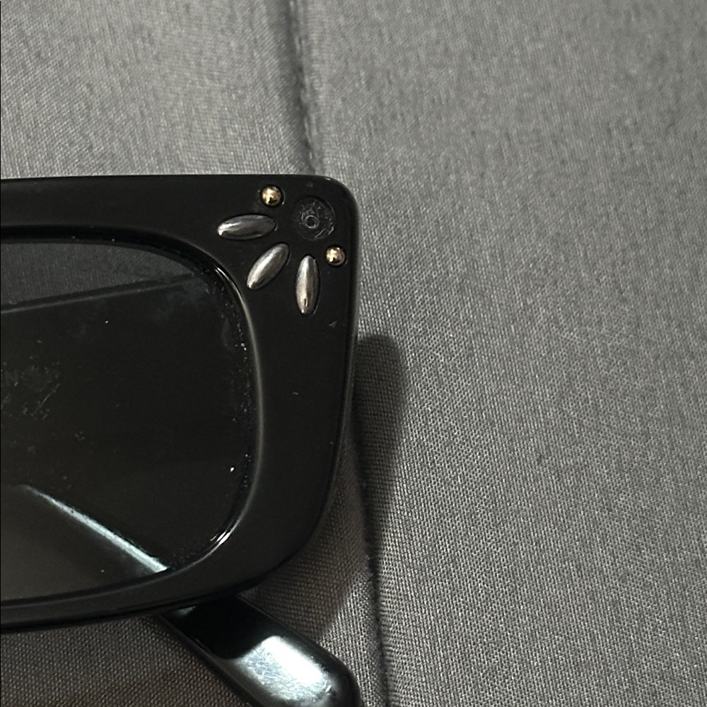 COACH - Picture 2 of 6